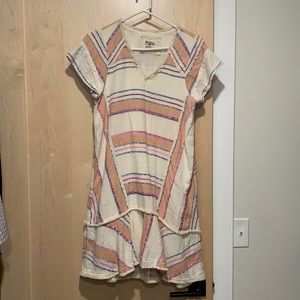 Holding horses short sleeve dress